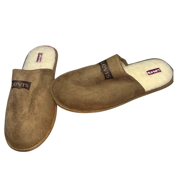 Levi's Men's Milton Nordic Microsuede Scuff House Shoe Slippers - Picture 2 of 3